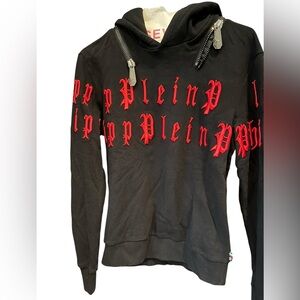 Philipp Plein Black Sweatshirt with zippers on shoulders. This style is sold out